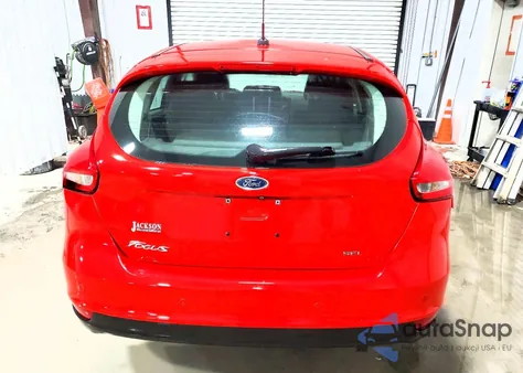 2017 Ford Focus Sel z USA, uszkodzony, nr VIN 1FADP3M25HL266883